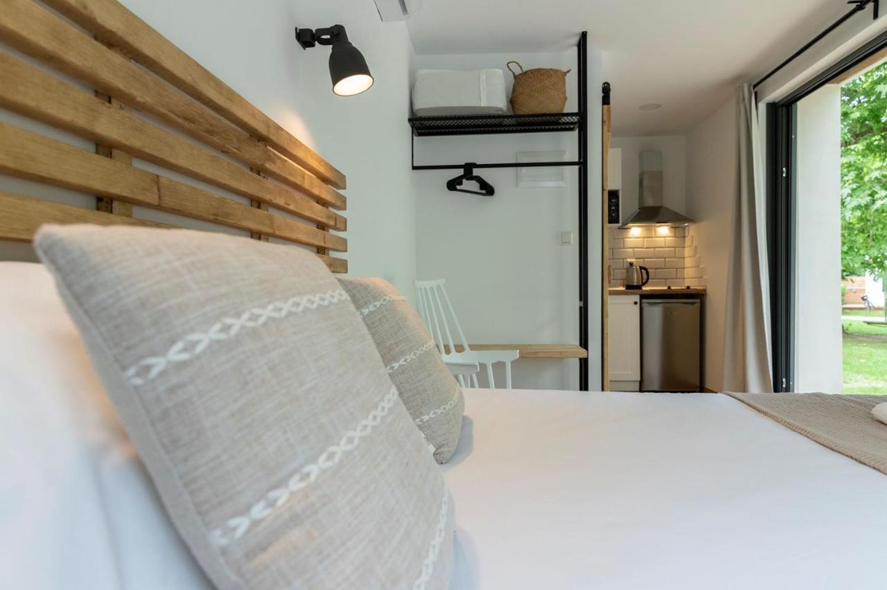 Gkaras Campsite & Apartments Leptokarya  Bagian luar foto